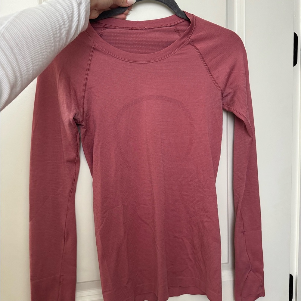lululemon long sleeve top